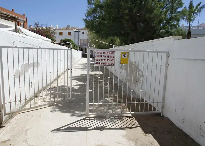 アパート Velas デニア